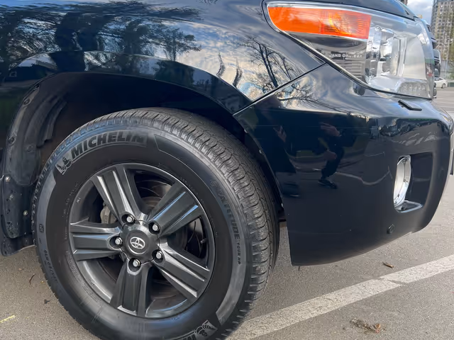 Toyota Land Cruiser - фото 3