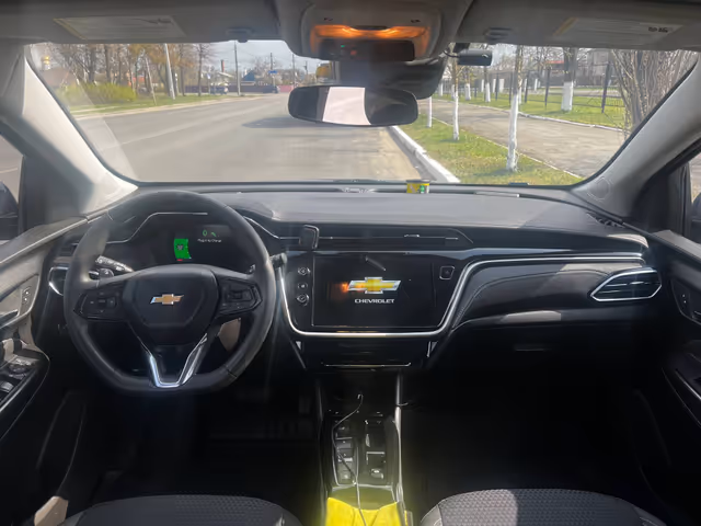 Chevrolet Bolt EUV - фото 3