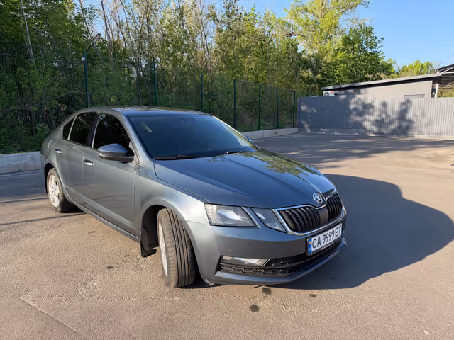 Skoda Octavia - фото 1