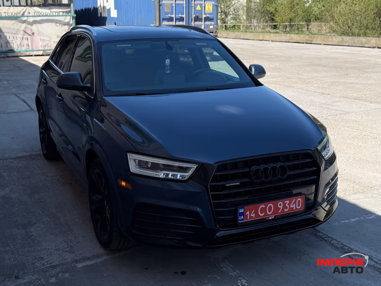 Audi Q3 - фото 8