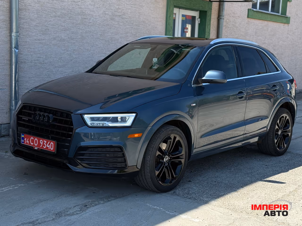 Audi Q3 - фото 3