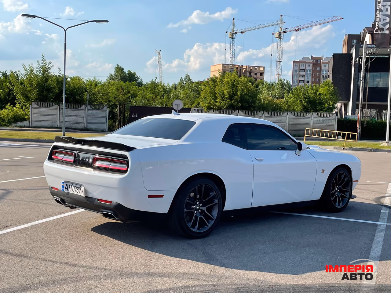 Dodge Challenger - фото 5