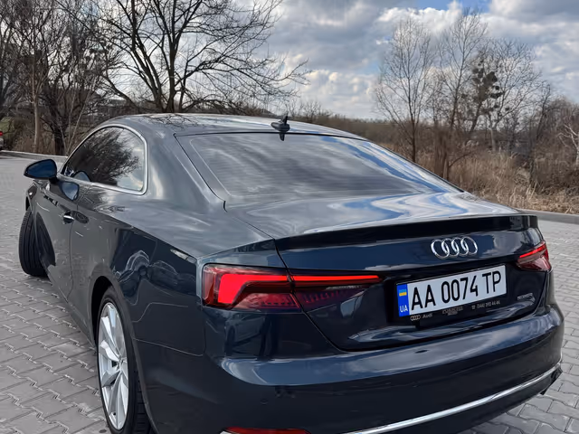 Audi A5 - фото 4