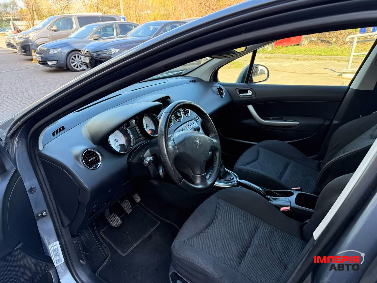 Peugeot 308 - фото 6