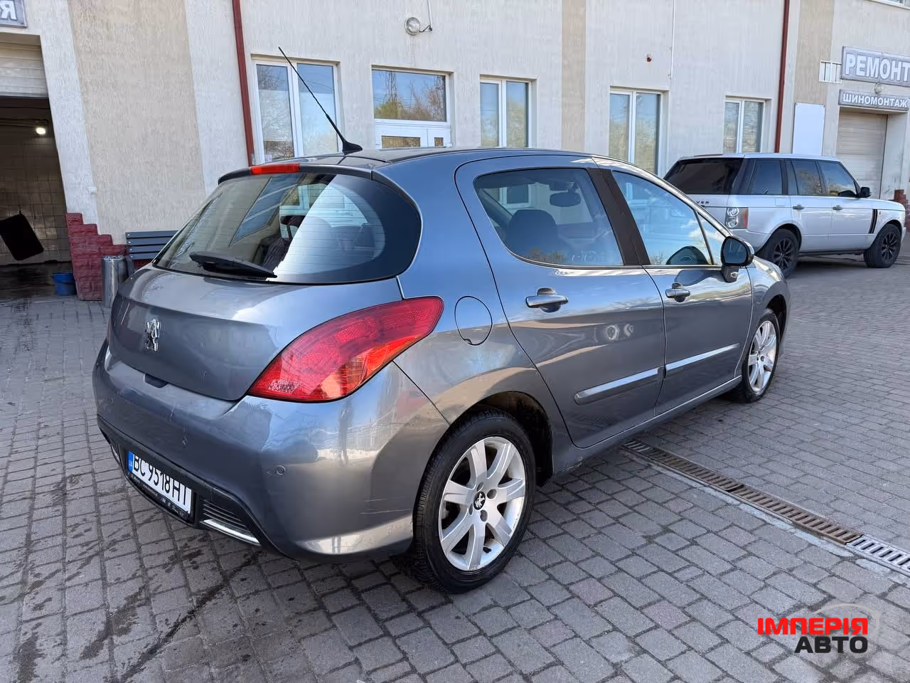 Peugeot 308 - фото 4