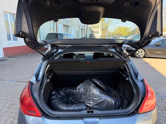Peugeot 308 - фото 5