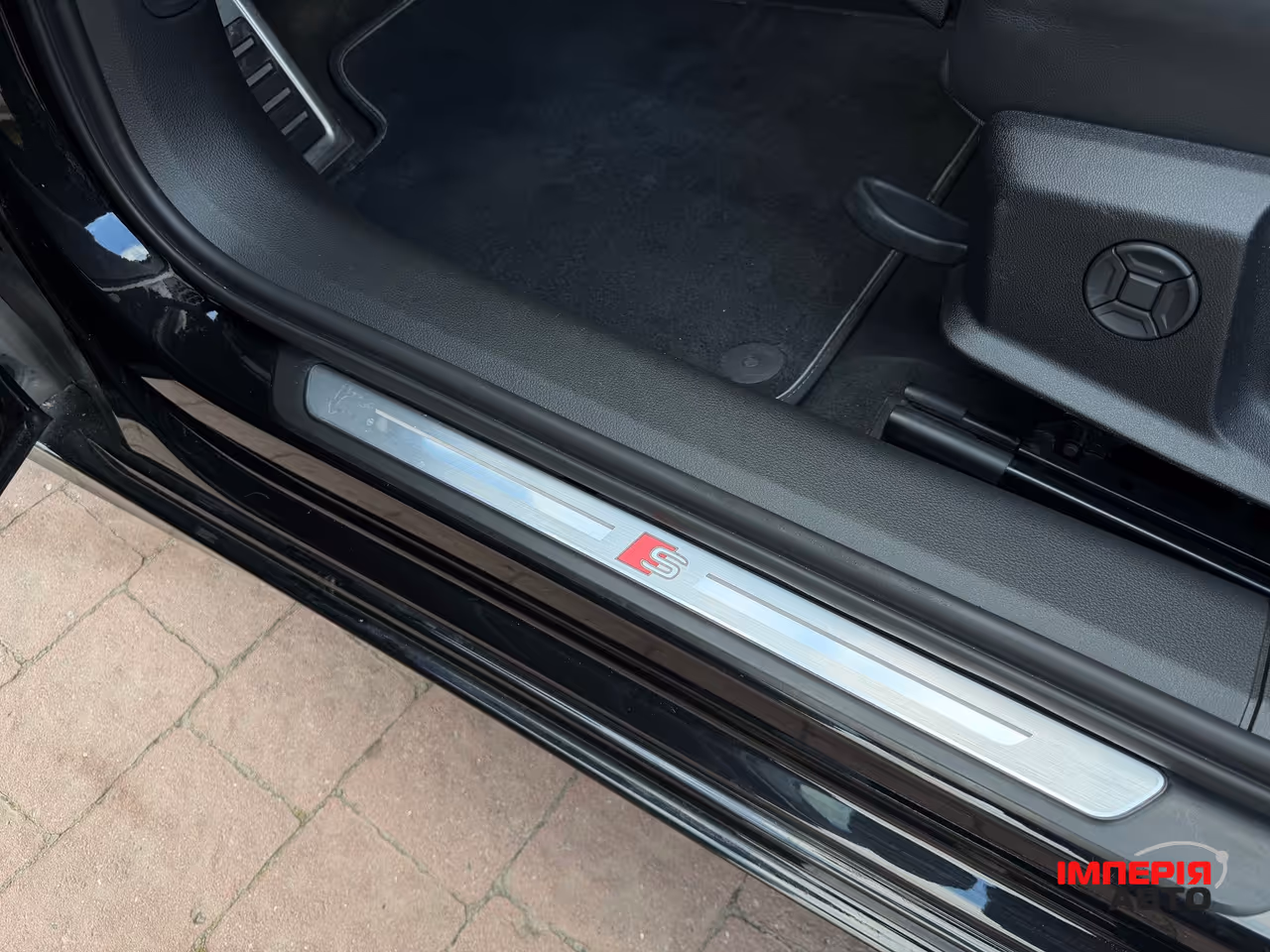 Audi A6 - фото 39