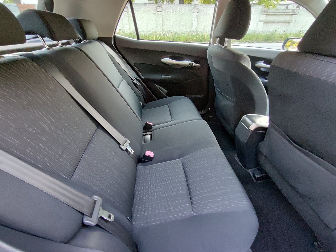 Toyota Auris - фото 21