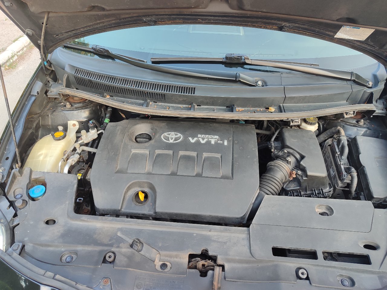 Toyota Auris - фото 14