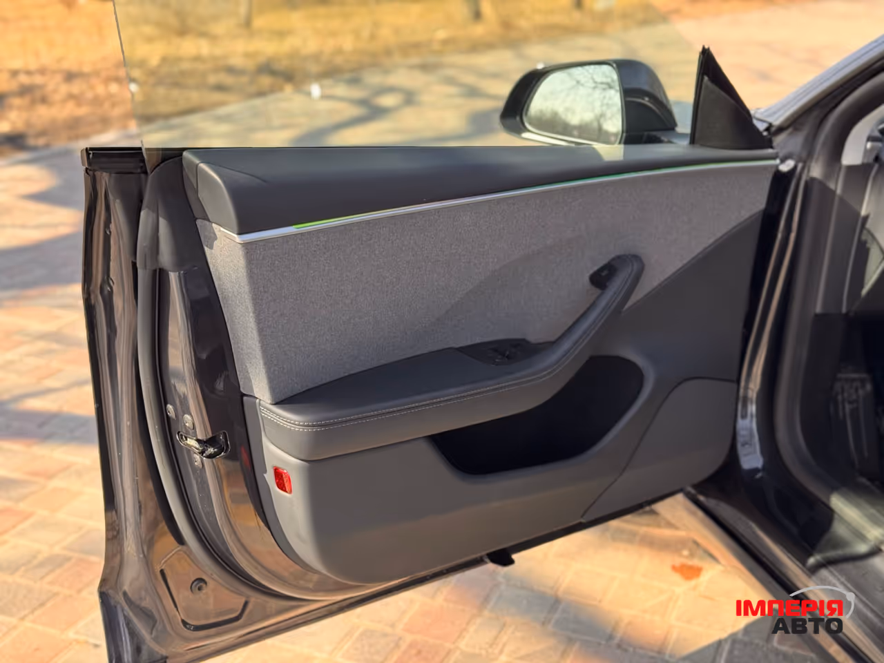 Tesla Model 3 - фото 30