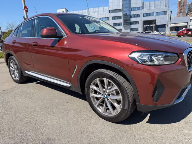 BMW X4 - фото 1