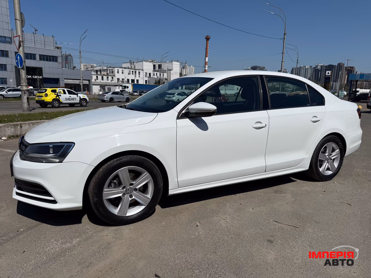 Volkswagen Jetta - фото 8