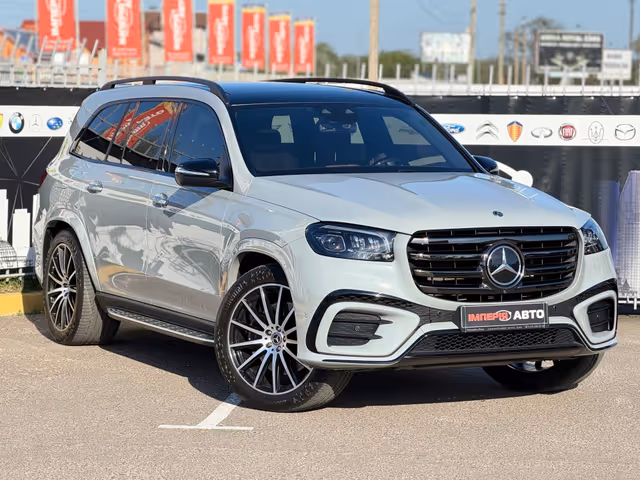 Mercedes-Benz GLS - фото 2