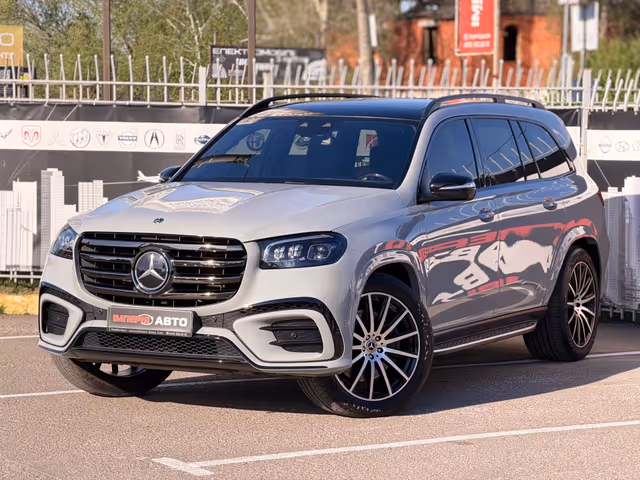 Mercedes-Benz GLS - фото 1