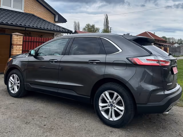 Ford Edge - фото 4