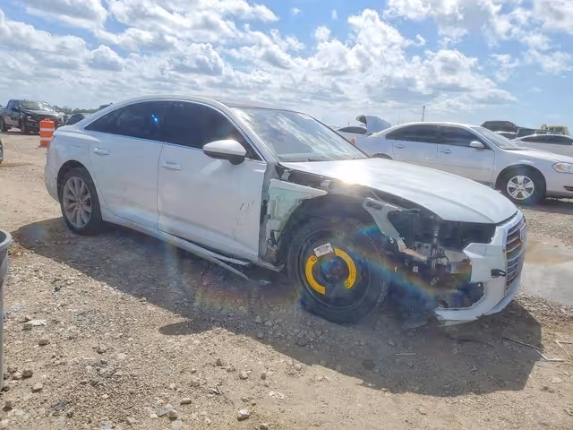 Audi A6 - фото 4