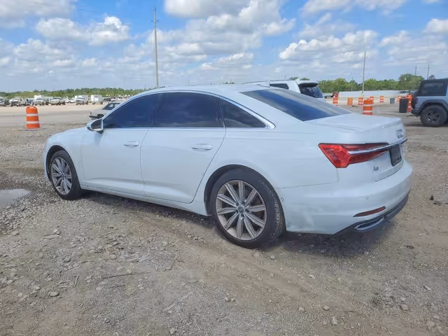 Audi A6 - фото 2