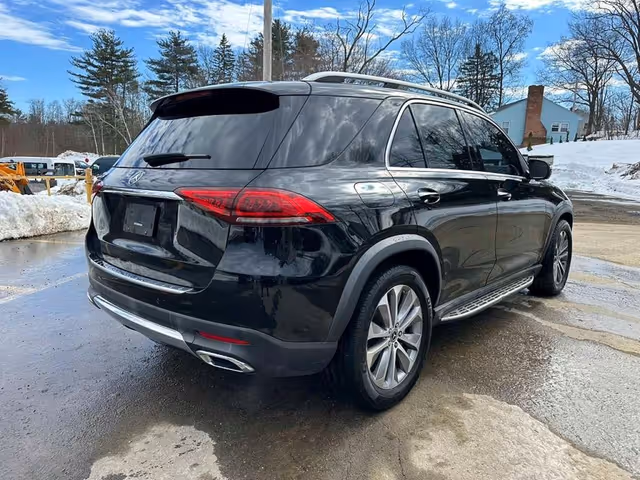Mercedes-Benz GLE - фото 4