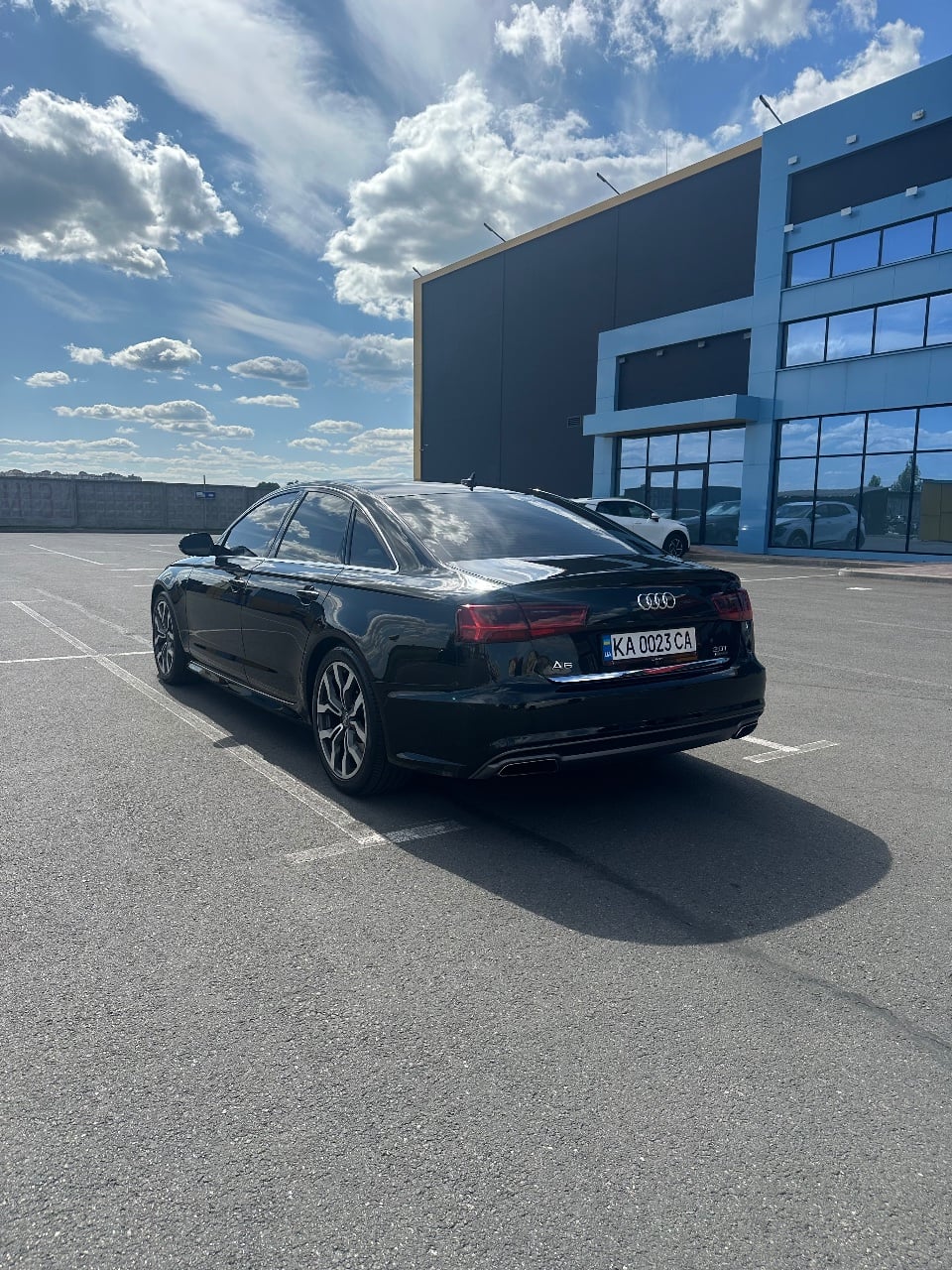 Audi A6 - фото 31