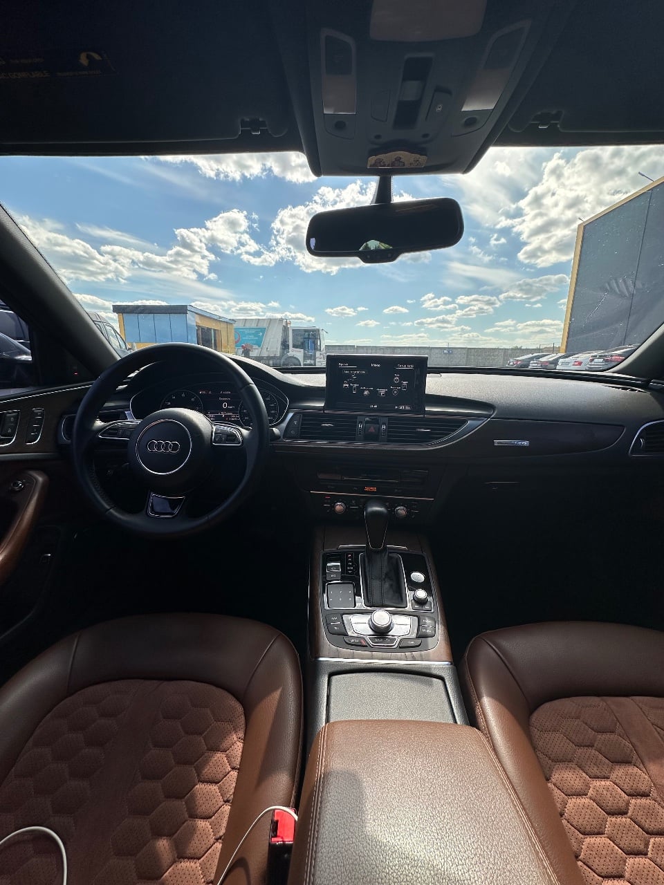 Audi A6 - фото 5