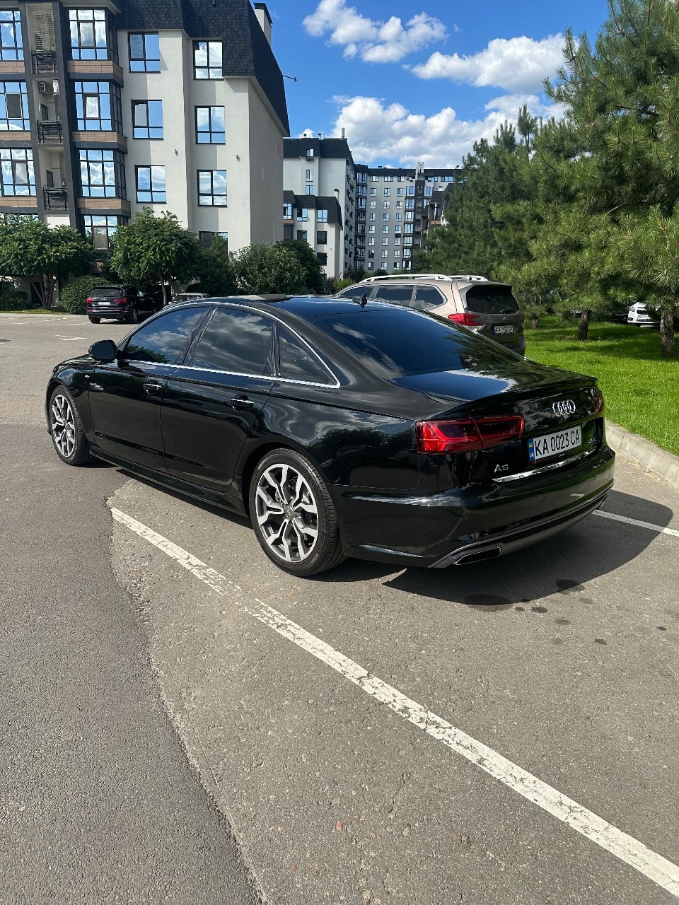 Audi A6 - фото 2