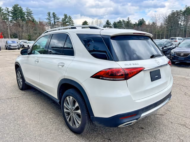 Mercedes-Benz GLE - фото 3
