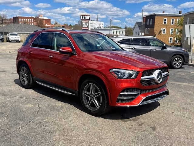 Mercedes-Benz GLE - фото 1