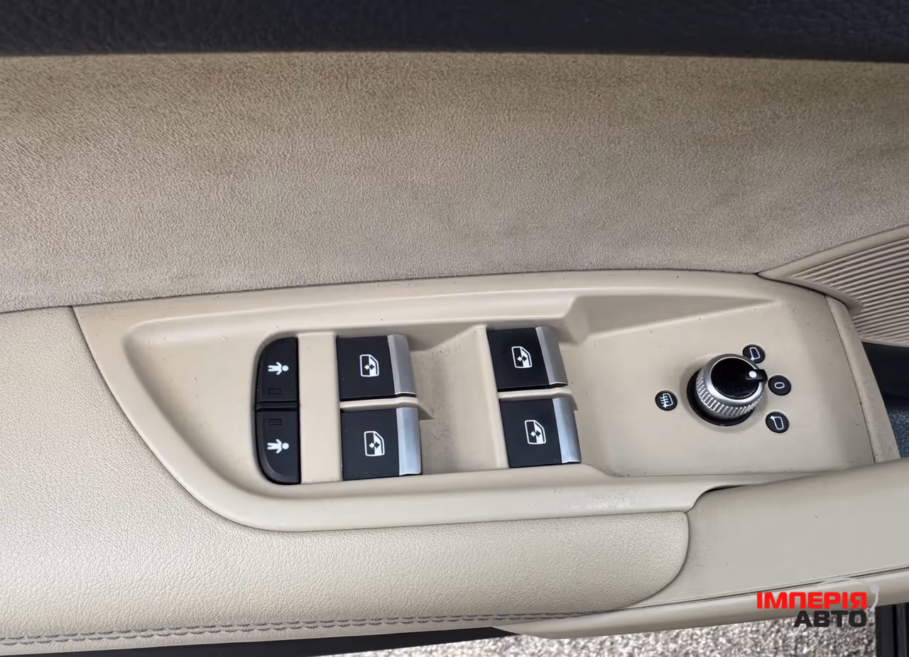 Audi Q5 - фото 22