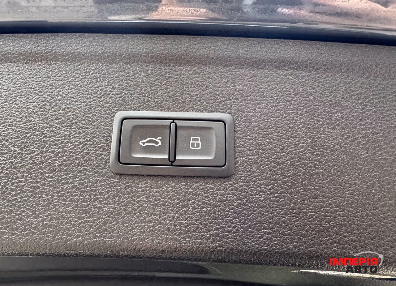 Audi Q5 - фото 21
