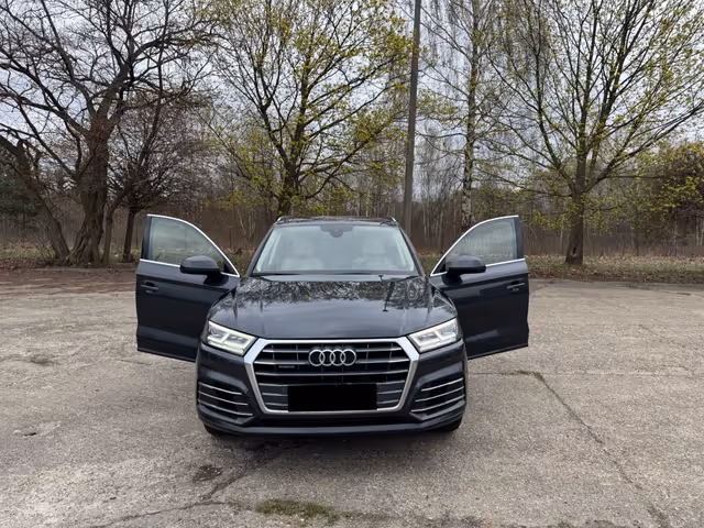 Audi Q5 - фото 3