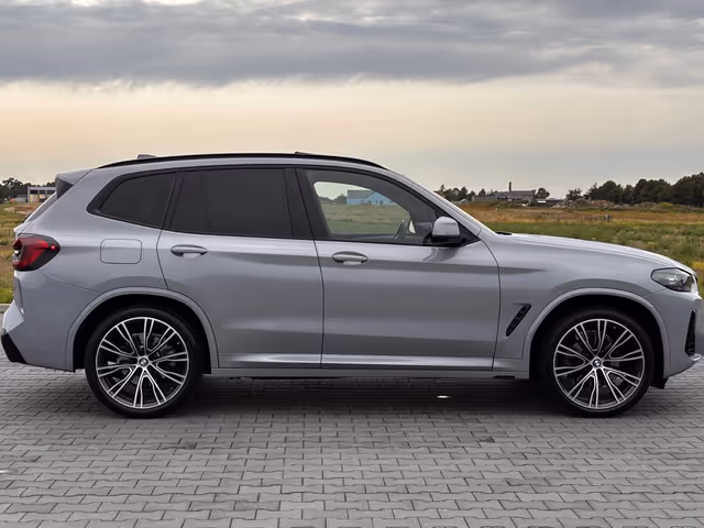 BMW X3 - фото 5
