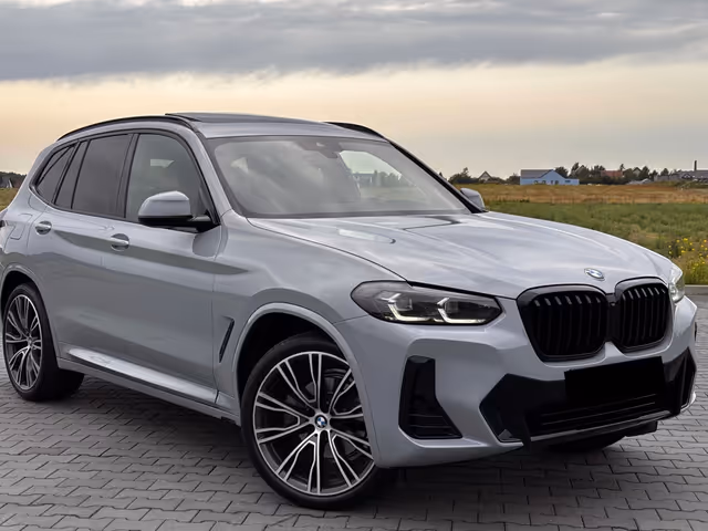 BMW X3 - фото 2