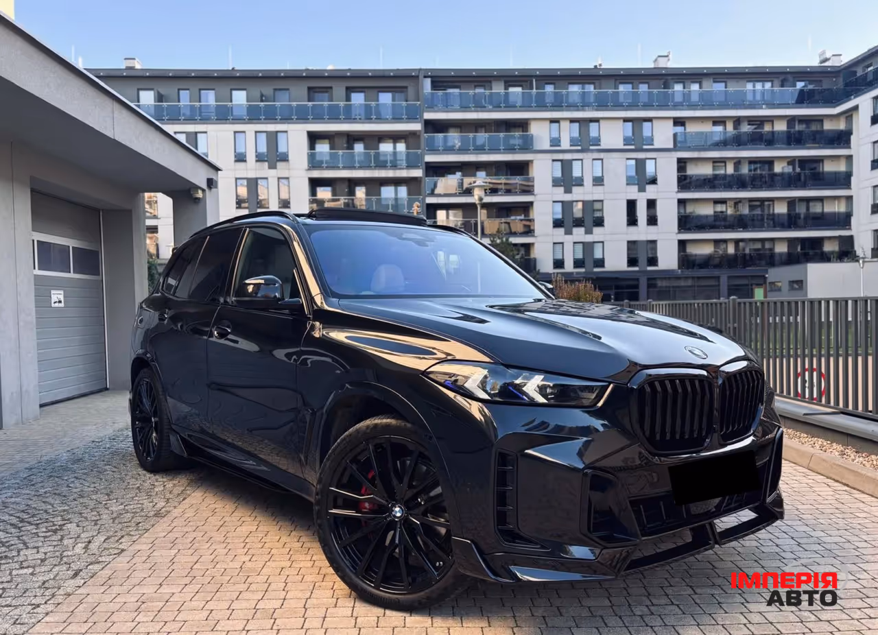 BMW X5 - фото 1