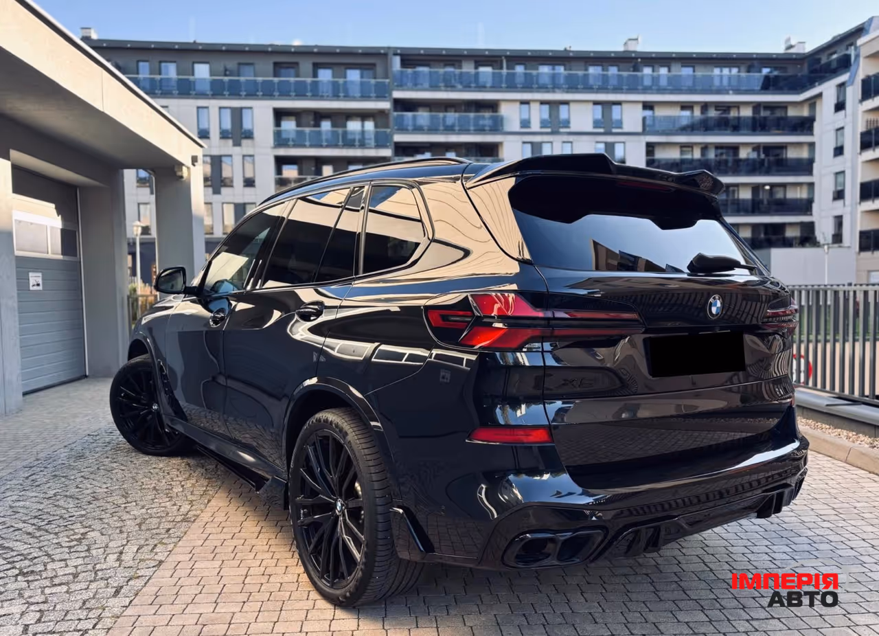 BMW X5 - фото 6