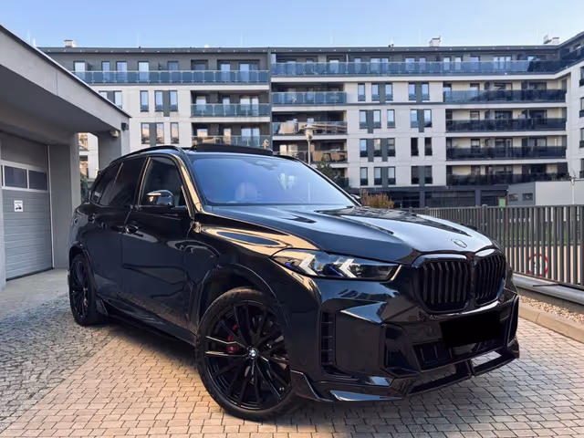 BMW X5 - фото 1