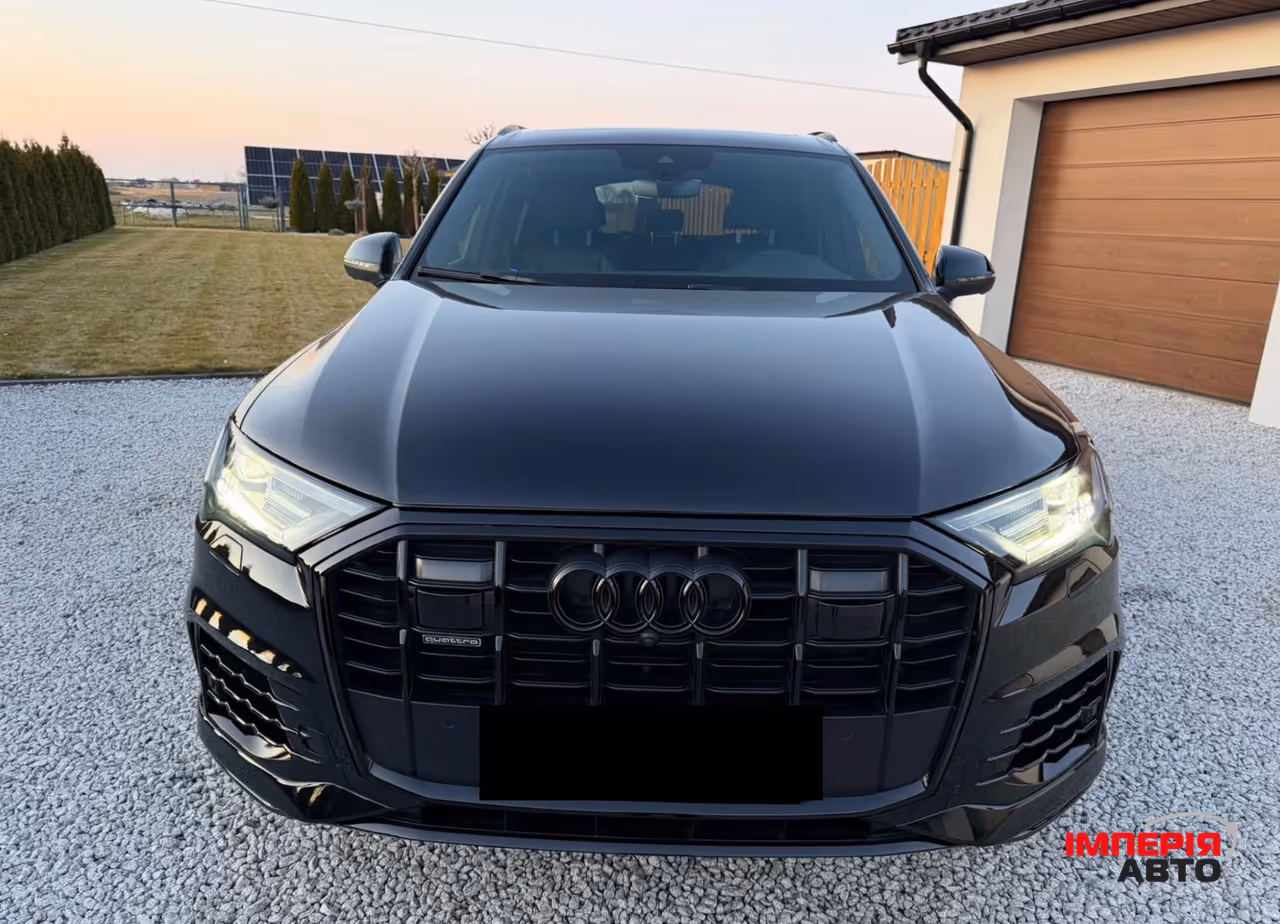 Audi Q7 - фото 6