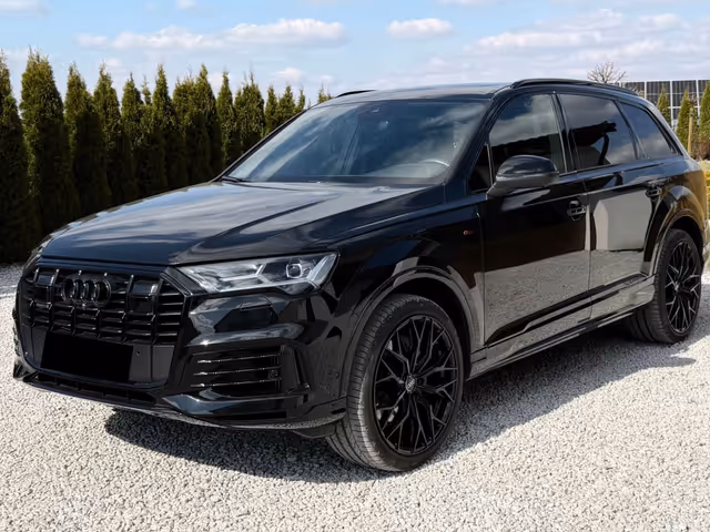 Audi Q7 - фото 2