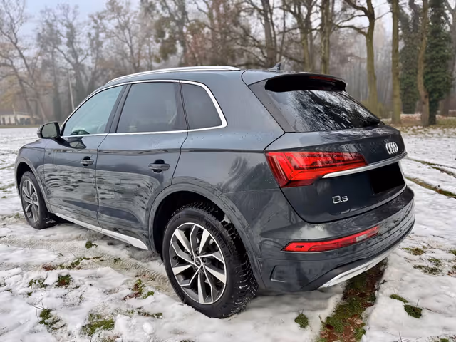 Audi Q5 - фото 5