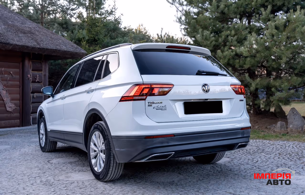 Volkswagen Tiguan - фото 7