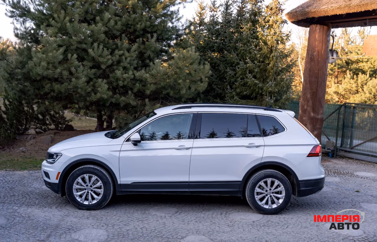 Volkswagen Tiguan - фото 10