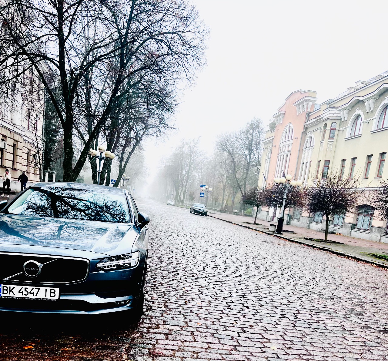 Volvo S90 - фото 4