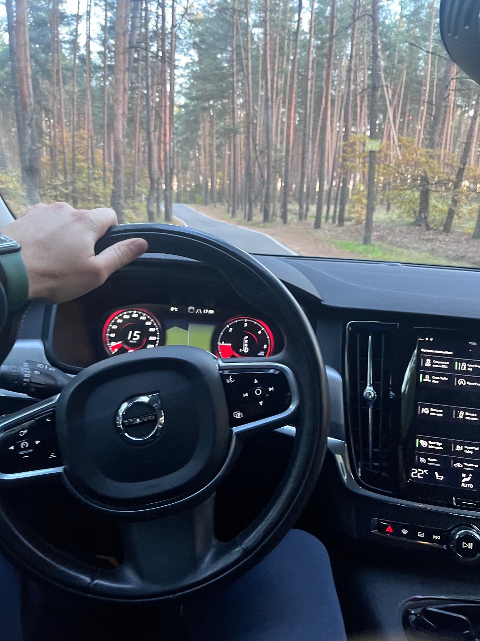Volvo S90 - фото 9