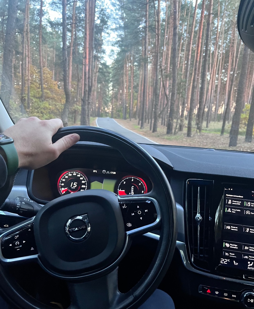 Volvo S90 - фото 3