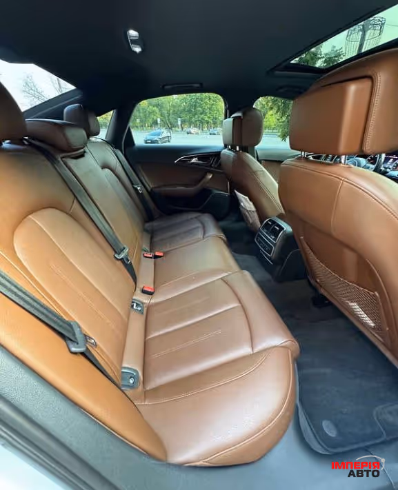 Audi A6 - фото 11