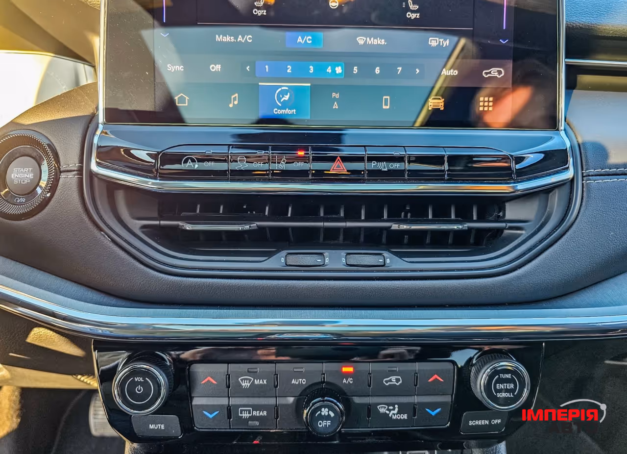 Jeep Compass - фото 20