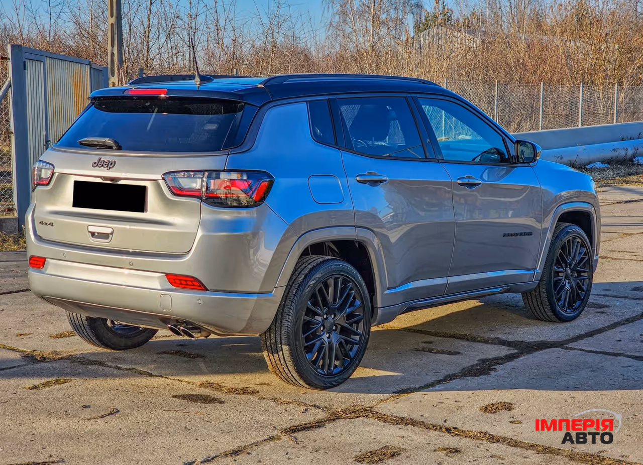 Jeep Compass - фото 7