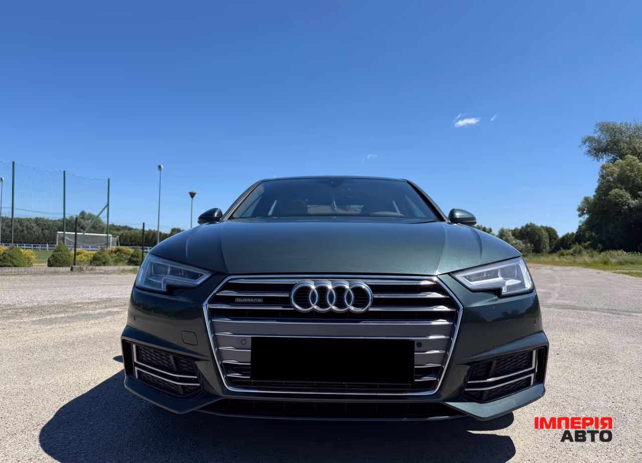 Audi A4 - фото 10