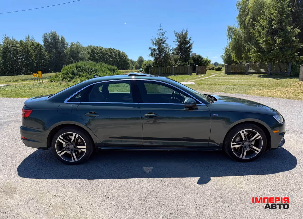 Audi A4 - фото 7