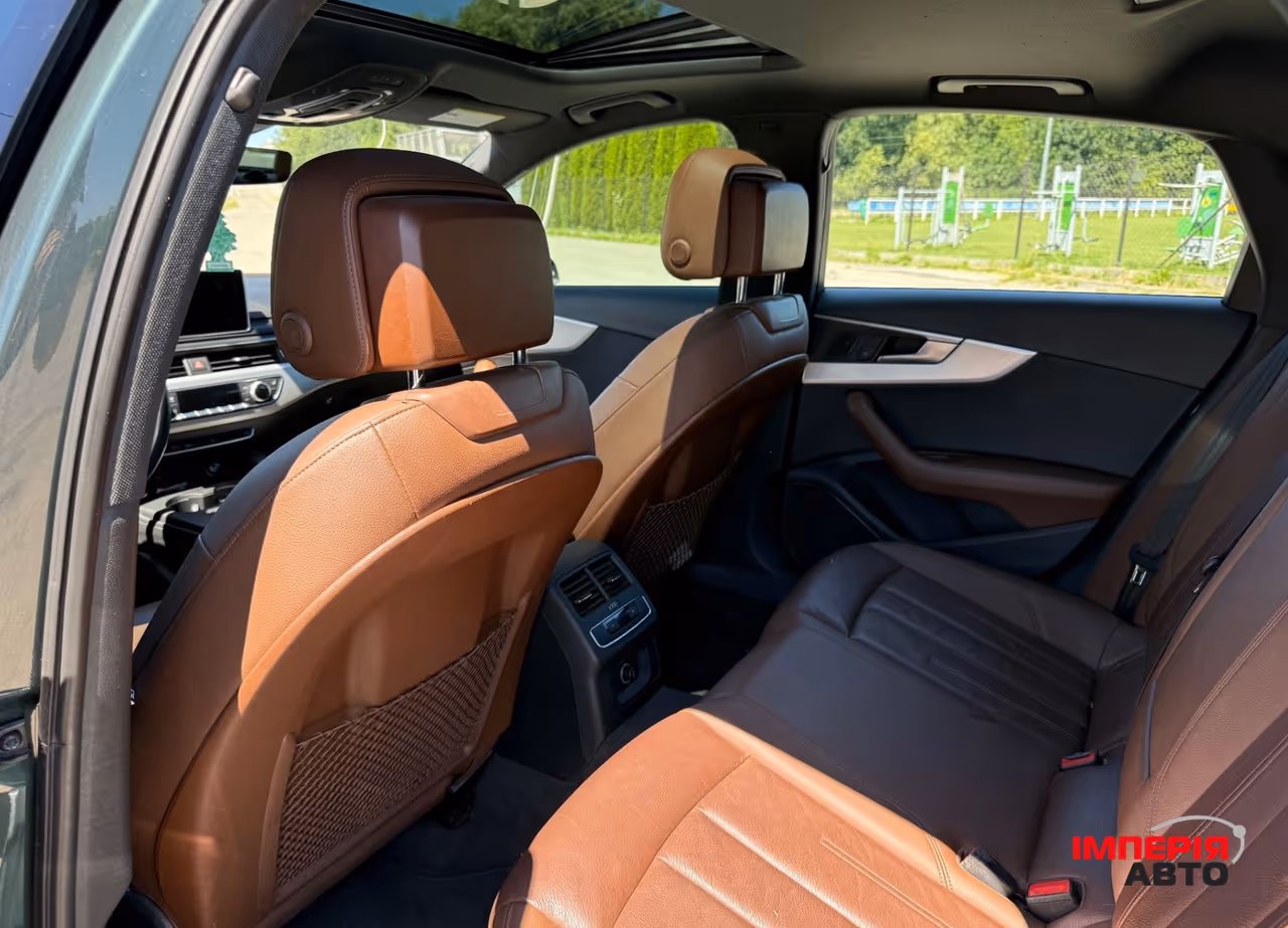 Audi A4 - фото 19