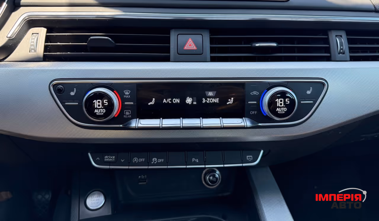 Audi A4 - фото 22